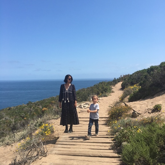 Meet your posher, Heidi - Picture 1 of 8